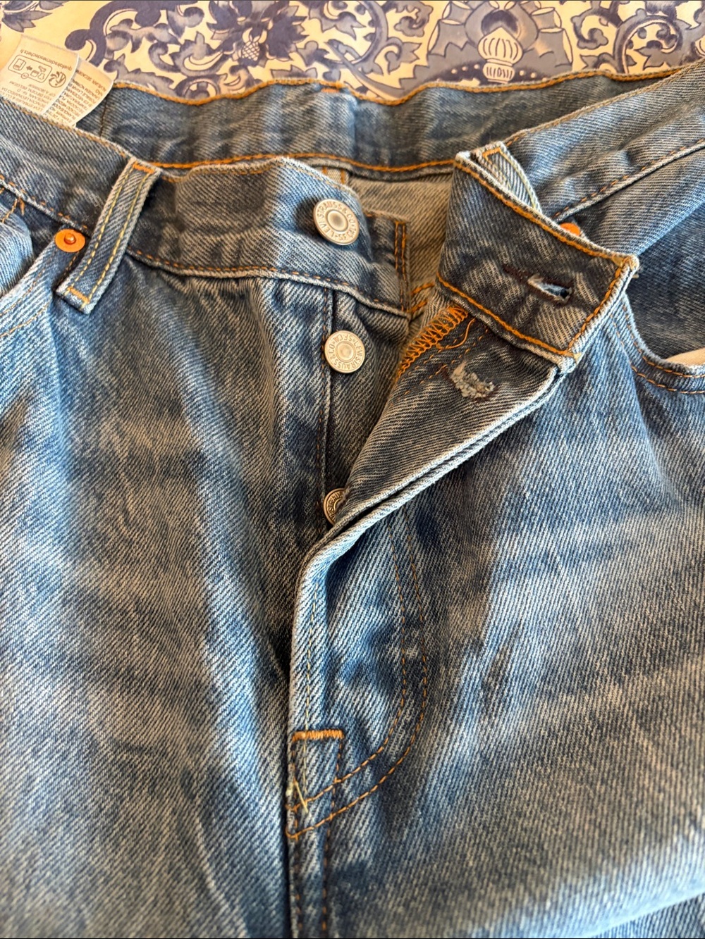 Levi's 501-90 Light Blue Button-Fly Relaxed Jeans